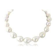 LARGE 'FIREBALL' PEARL NECKLACE